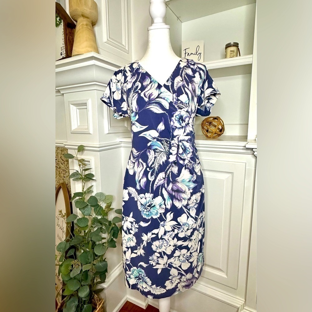Soft Surroundings Shapley Anywhere Floral Faux Wrap Dress Blue White 25272 M